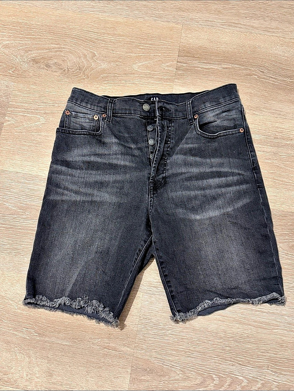 GAP Bermuda Women’s Jean Bermuda Shorts Black Waist 10/30R